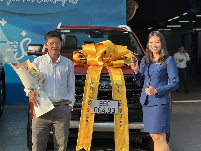 Ranger Wildtrak Đỏ Cam _ Hậu Giang